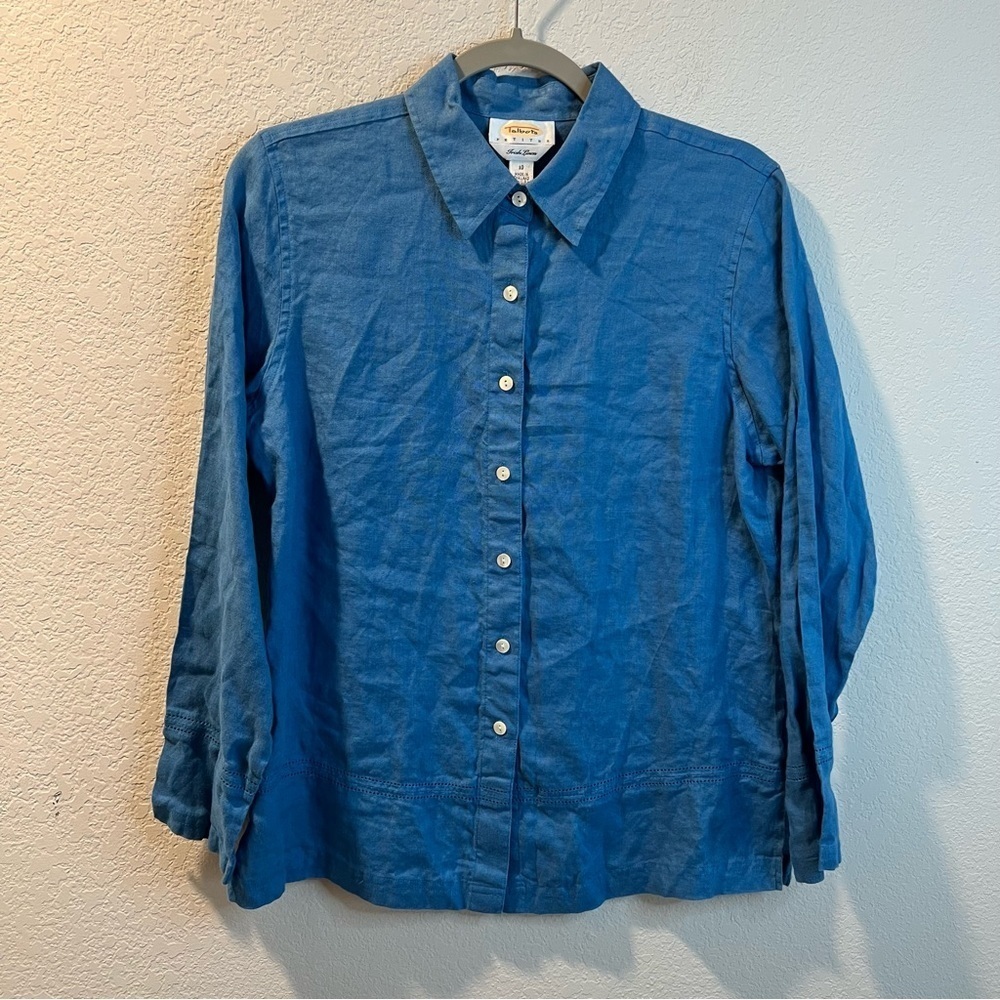 Women’s Talbots blue linen long sleeve button down blouse size 10 petites